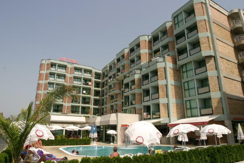 Aktinia