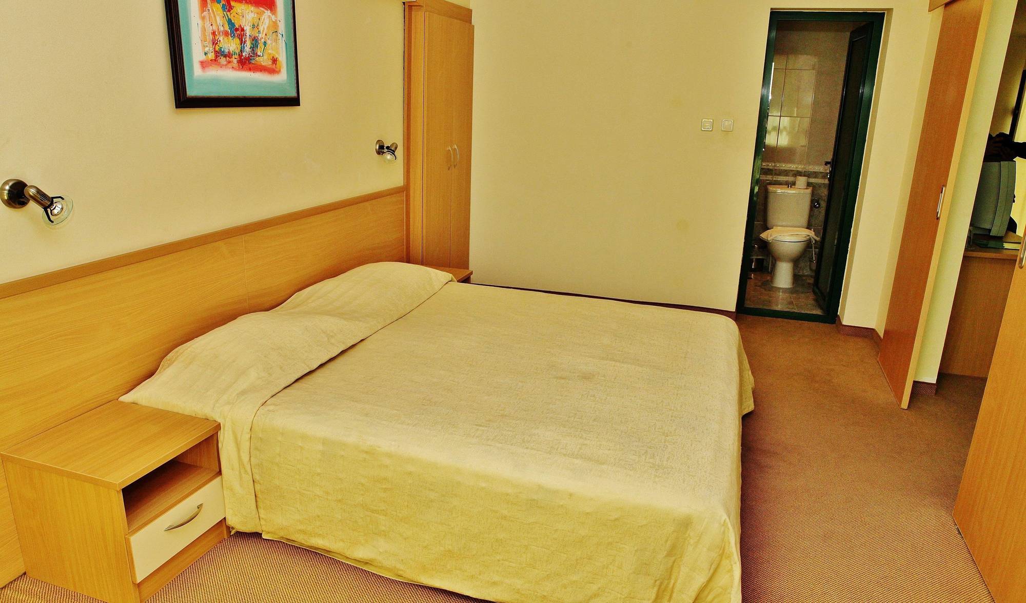 Aktinia Hotel Słoneczny Brzeg