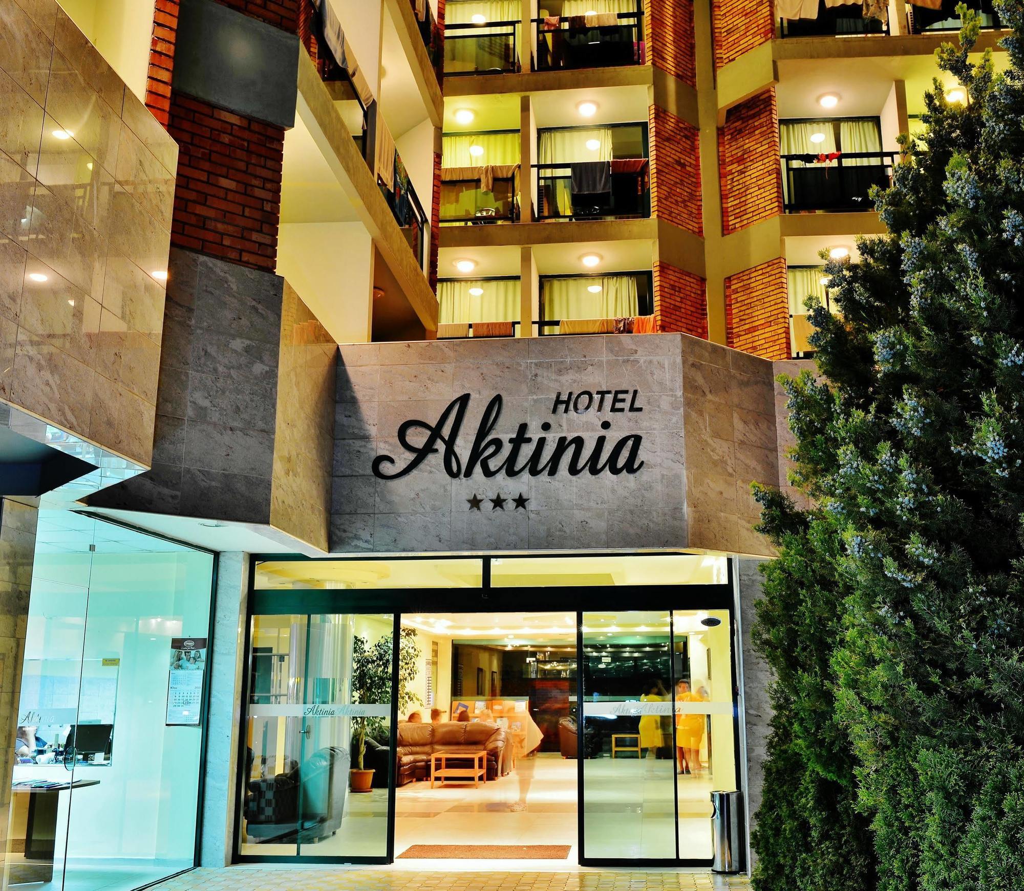 Aktinia